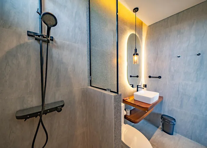 Casa Samudra - 3br In Seminyak